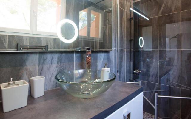 Appartement Pinede Man Yelle