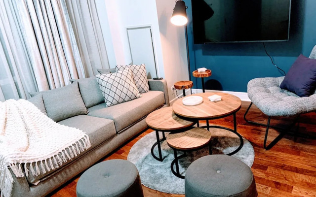Designer Luxury 3 Bedroom Townhouse