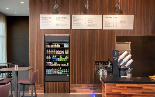 Courtyard by Marriott Mesa At Wrigleyville West