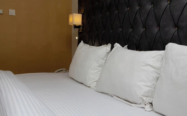 Mareot Hotel