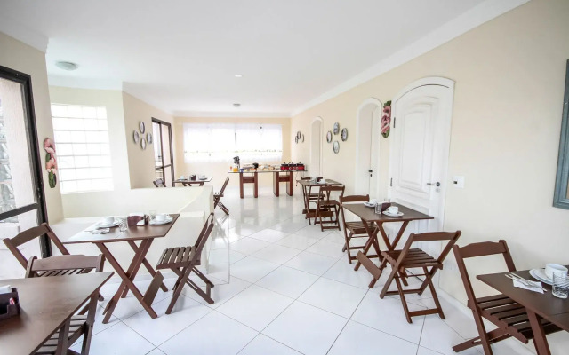 Suites Natalia Enseada