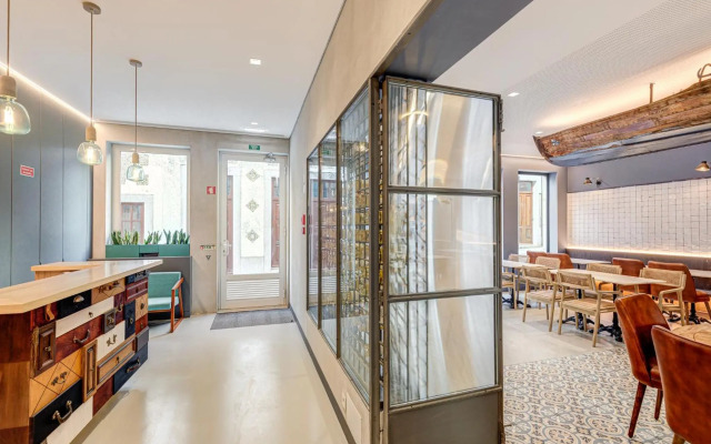 7 Bridges Estúdios- Porto-houses and suites