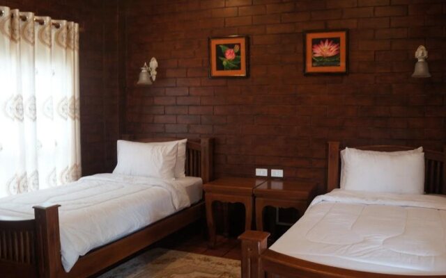 Dusita Resort