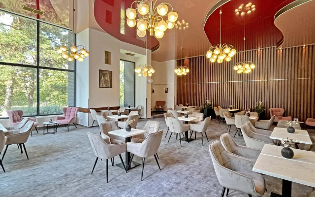 Hotel ILF
