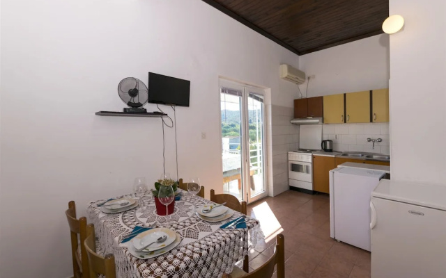 Apartments Irena