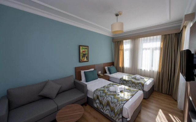 Side Village Hotel 
