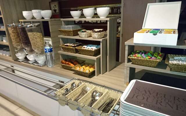 Hotel Kyriad Toulouse Sud - Roques