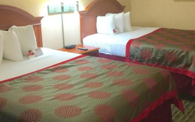 Ramada Levittown