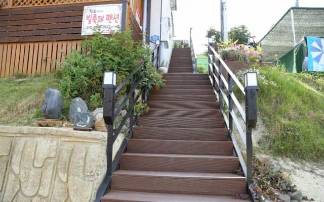 Cheongdo Light Festival Pension