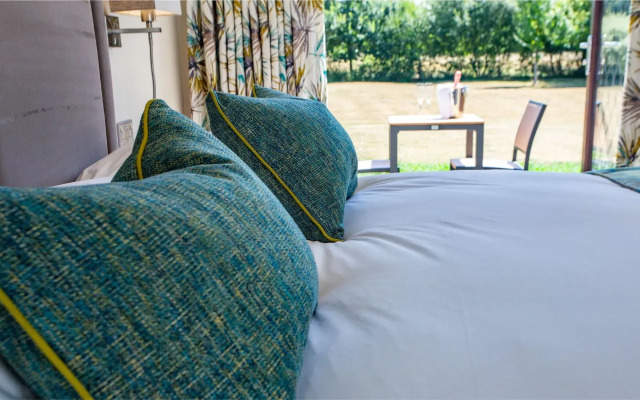 Stirrups Hotel