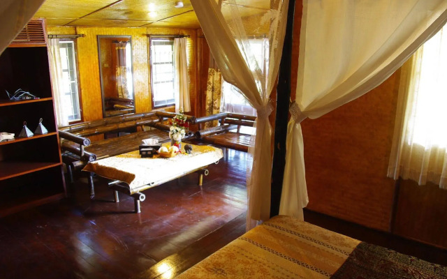 Areeya Phuree Resort