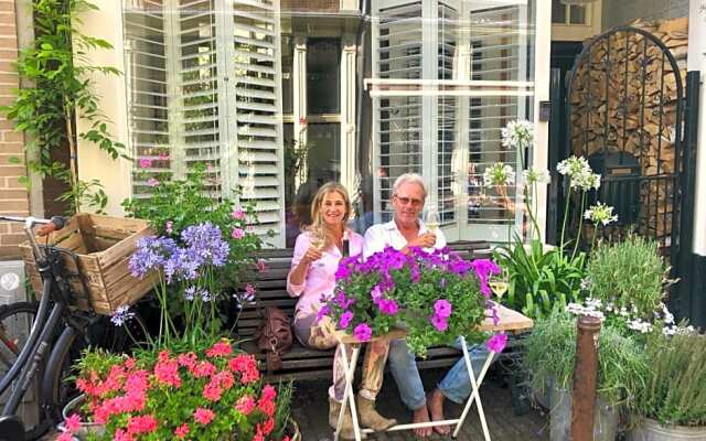 Bed & Beads The African Lily