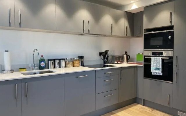 CH Apt 11 2bed in Bath