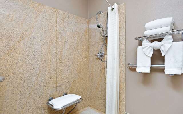 Days Inn by Wyndham West Covina
