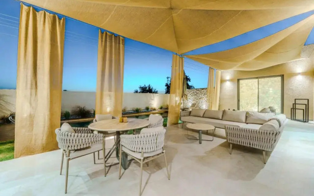 Silence Villas