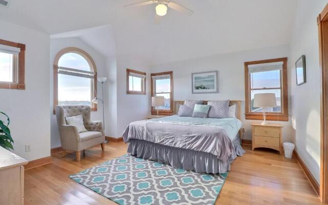 7030 - Explorers Beacon