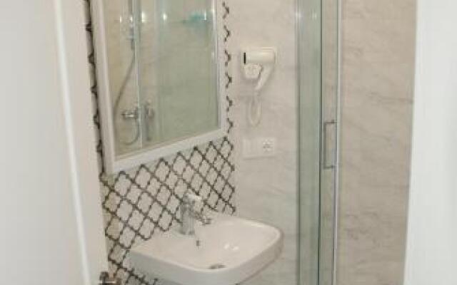 OC Apartments Metekhi