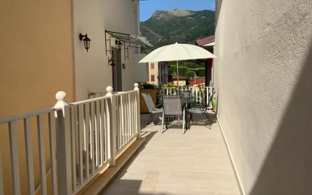 Casa La Wanda - Camaiore, Toscana - 2 Br & Terrace