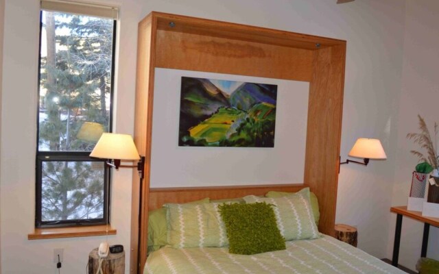 Taos Rio Eco Dwelling  Taos, New Mexico