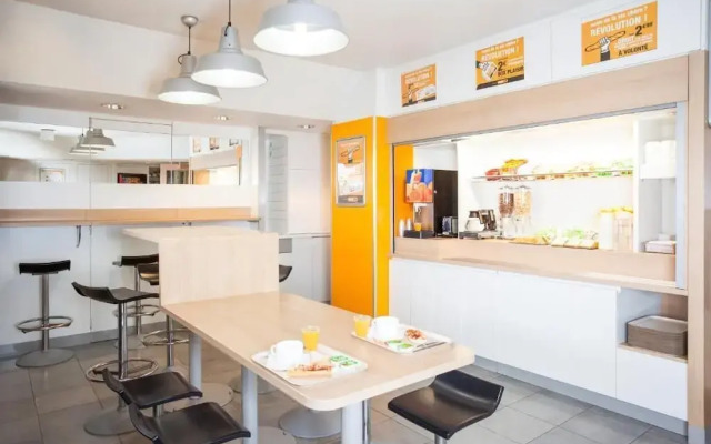 Unisotel Bollene EX Formule 1