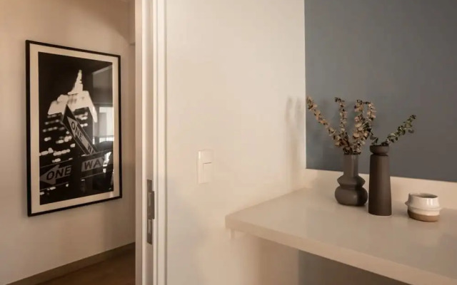 w Elegant 2BR in the Heart of Miraflores