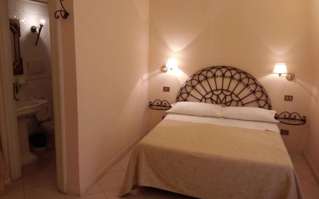 Marta Guest House