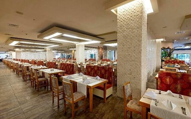 Hotel Defne Star