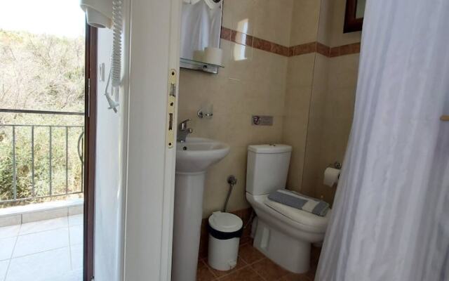 Domaine Papakonstantis Apartments To Let