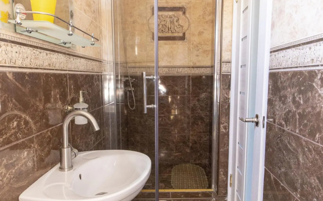 U Yudzhina Guest House