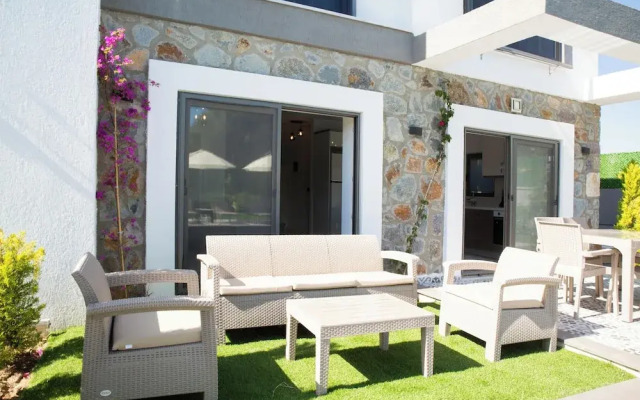 İmportantTravel BD4109 2Bedroomed Villa