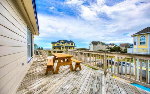 1240 Whale Song I Ocean View