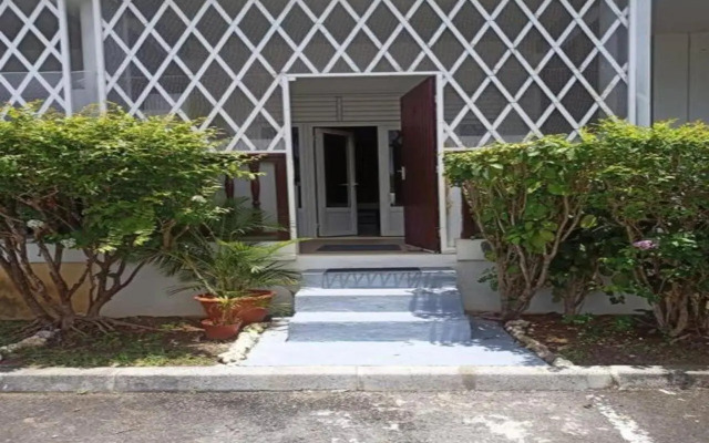 Super Studio en résidence face à la plage