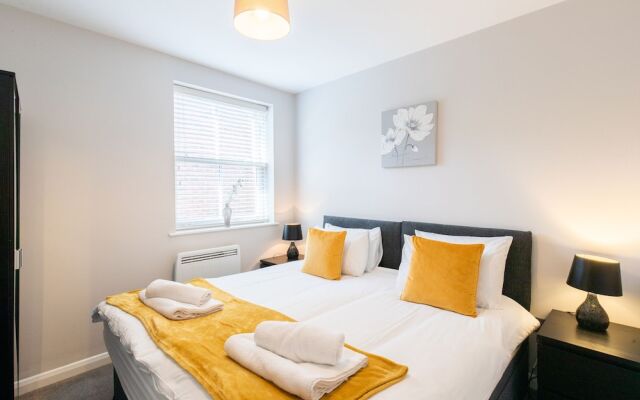 Velvet 2-bedroom Apartment, Brewery Road, Hoddesdon