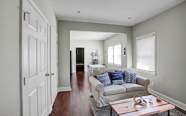 Desirous Iris Atlanta Vacation Home Sleeps 5