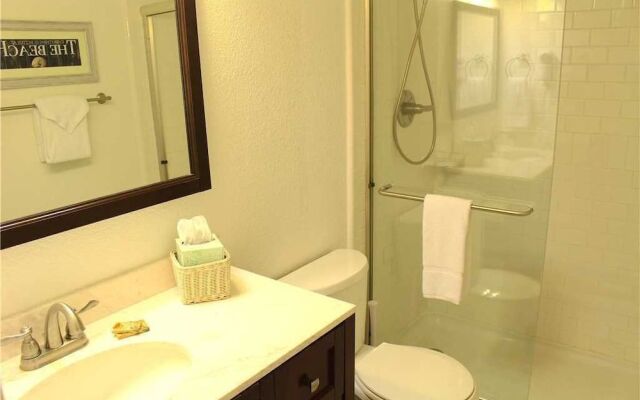 418 Linkside Drive 4 Bedroom Home by RedAwning