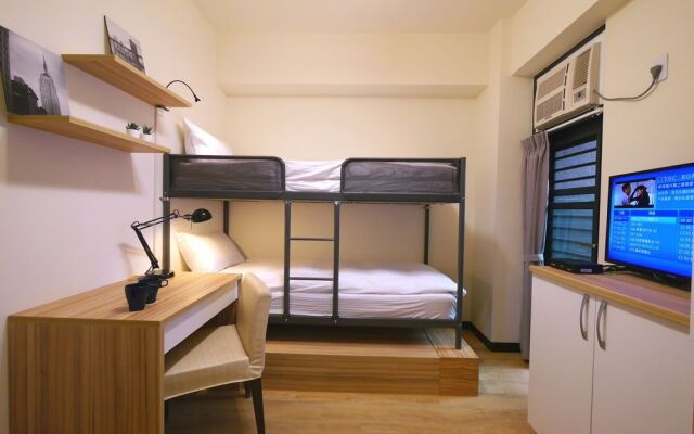 Traveler No.3 - Yizhong