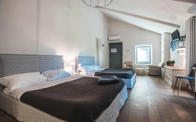 Nikis Resort