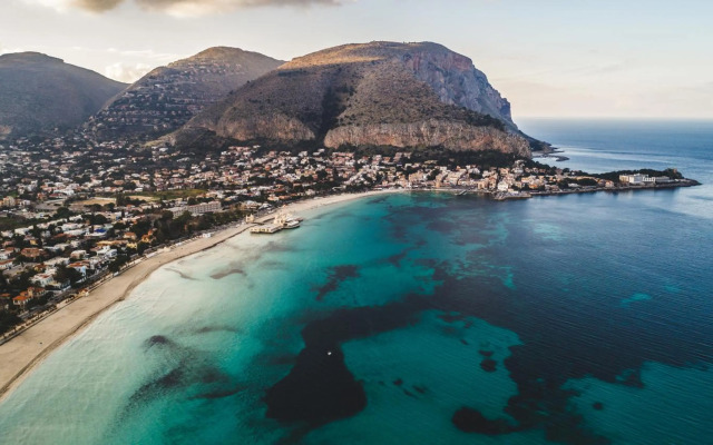 LuminHouse Apartments Mondello