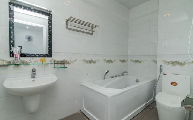 Ruby Hotel By OYO Rooms