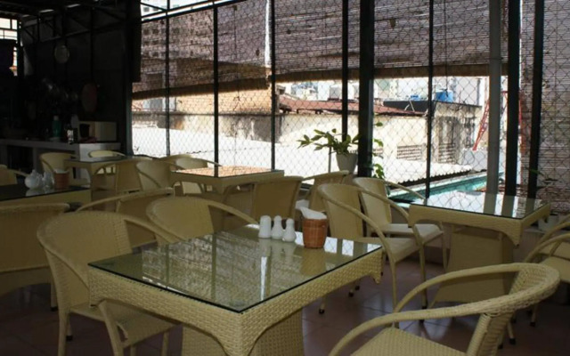 Elegant Inn Saigon