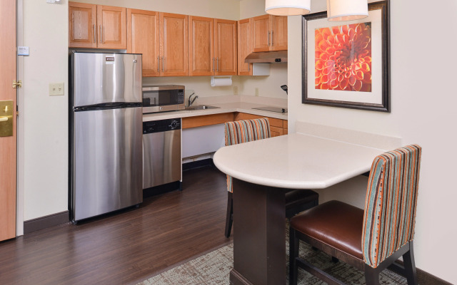 Staybridge Suites O'Fallon Chesterfield by IHG