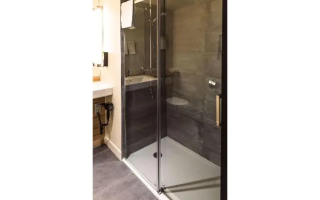 Campanile Marseille Est - Aubagne