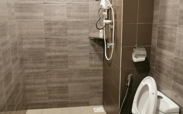 Apple 5 @ Menara Simfoni/Symphony Tower Free Wifi/Parking/TV Box/Nexflix