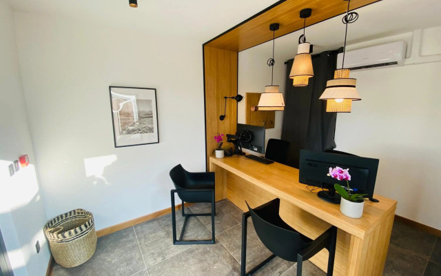 Hôtel Latitude 21