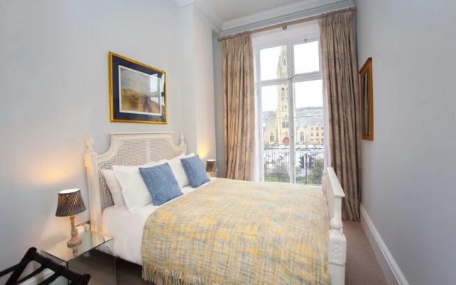 Stylish City Centre Apartment - Bath