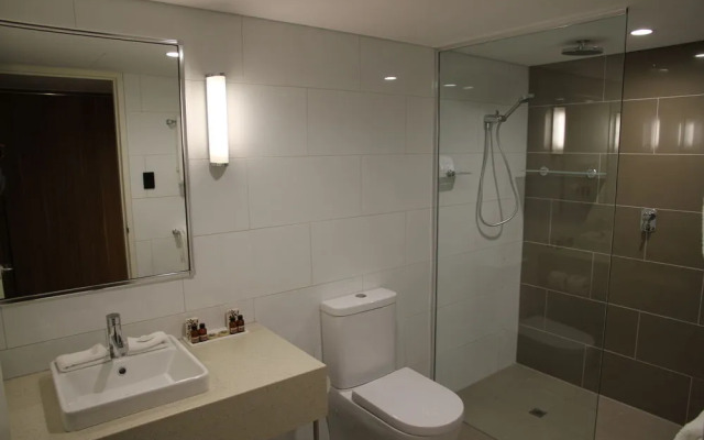 Mercure Gladstone