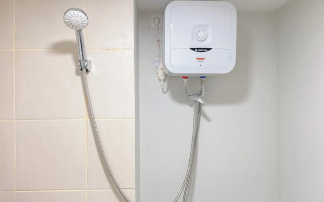 Best Deal Studio At Meikarta Apartment