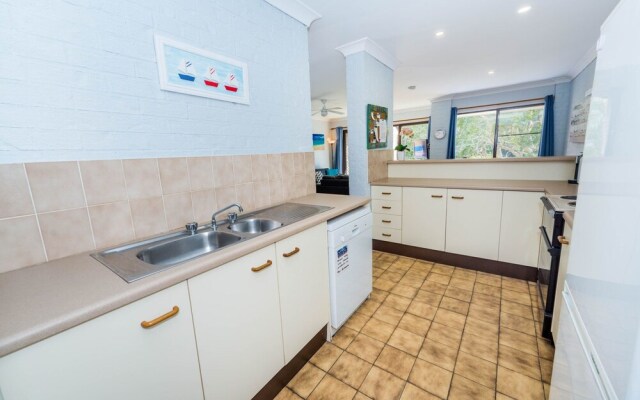 Tristani, Bay Parklands, Unit 73/2 Gowrie Avenue