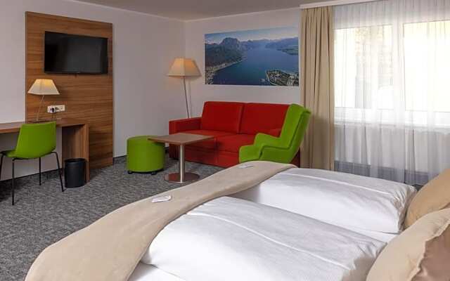 Seehotel im Weyer