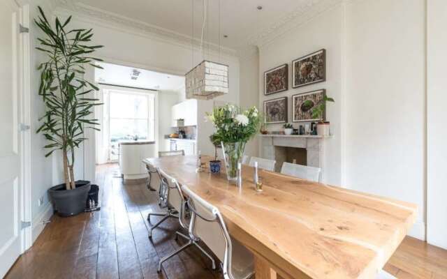 Remarkable 5bed, 4.5bath W/Garden Near Paddington